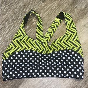 Adorable sports bra 🖤